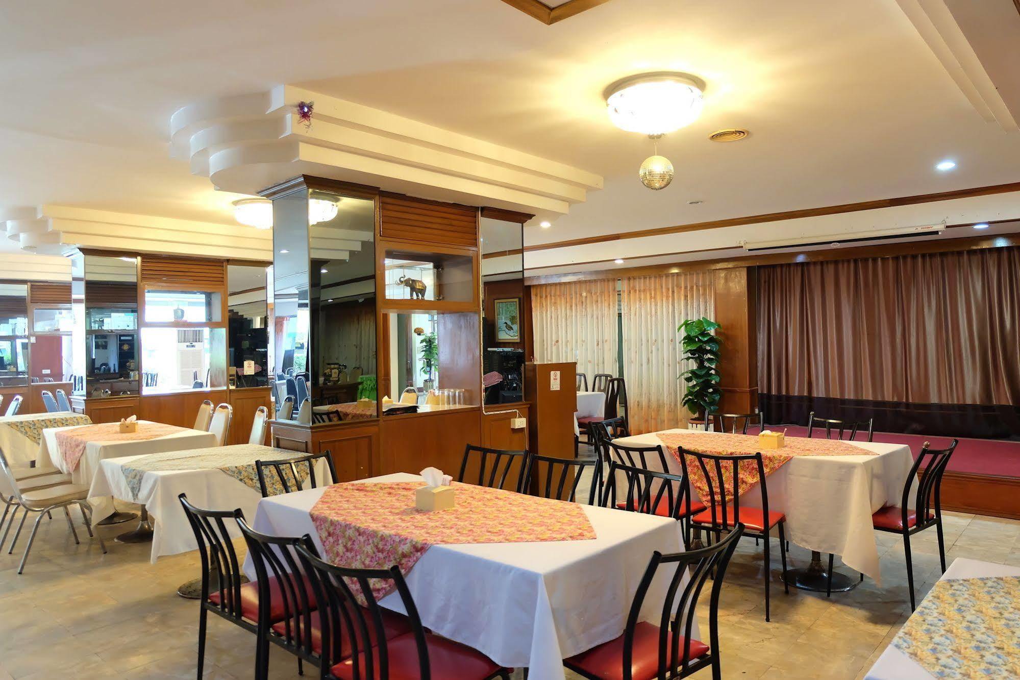 Vieng Thong Hotel Krabi Exterior photo